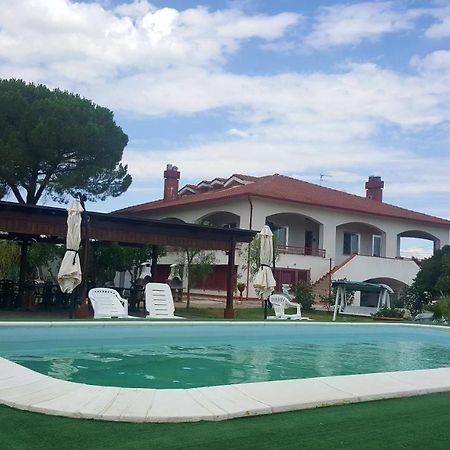 B. & B. Villa Giada Marina di Ginosa Bagian luar foto