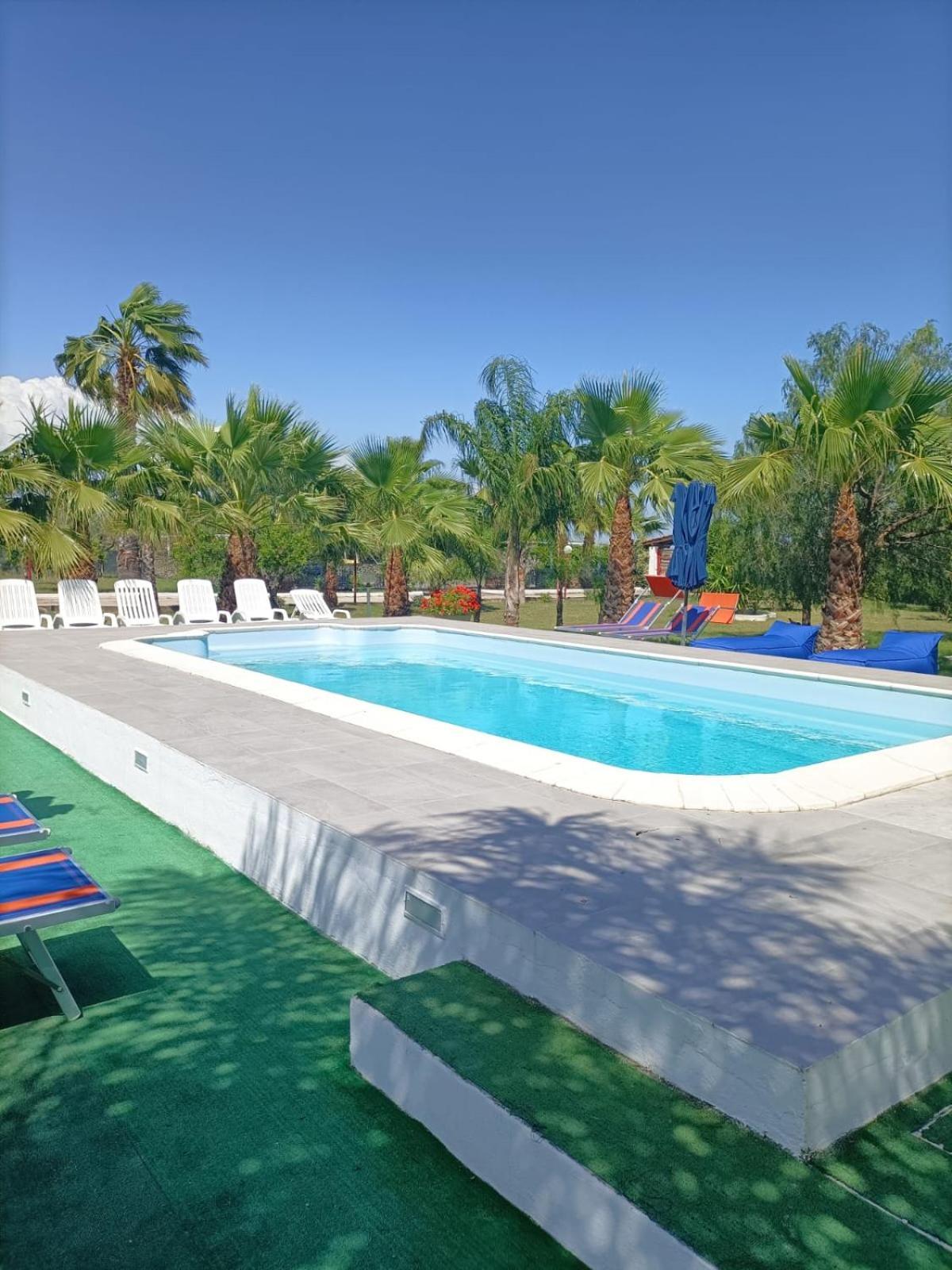B. & B. Villa Giada Marina di Ginosa Bagian luar foto