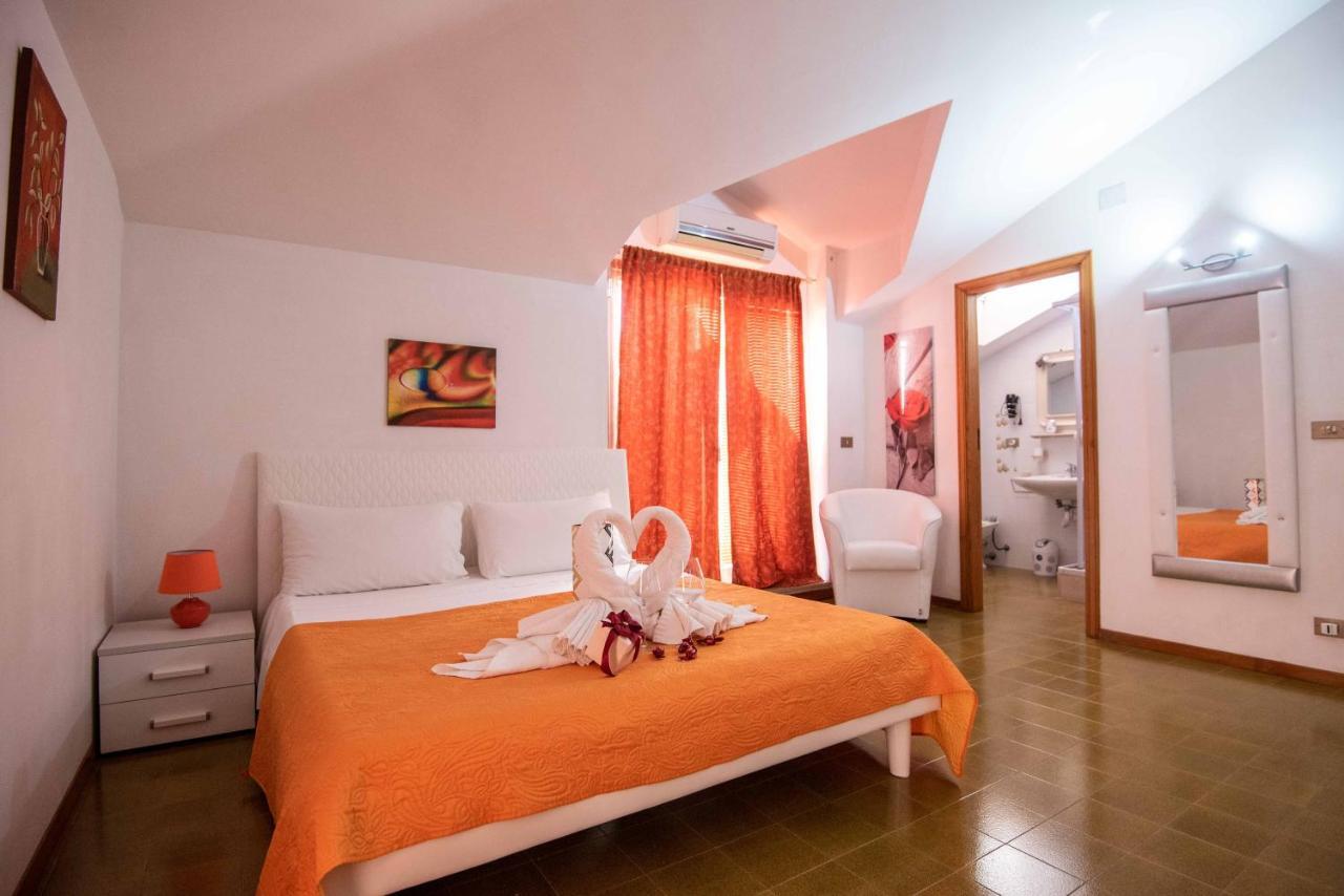 B. & B. Villa Giada Marina di Ginosa Bagian luar foto