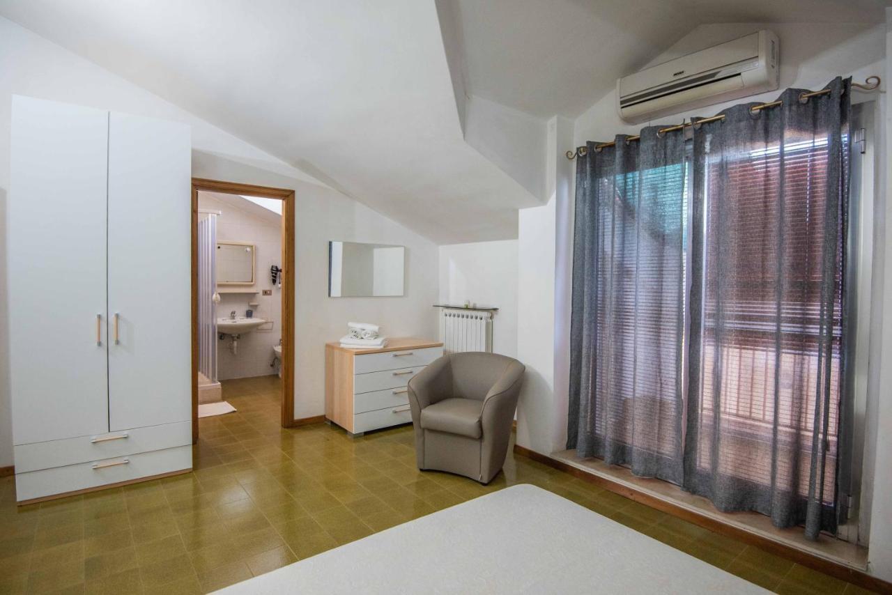 B. & B. Villa Giada Marina di Ginosa Bagian luar foto